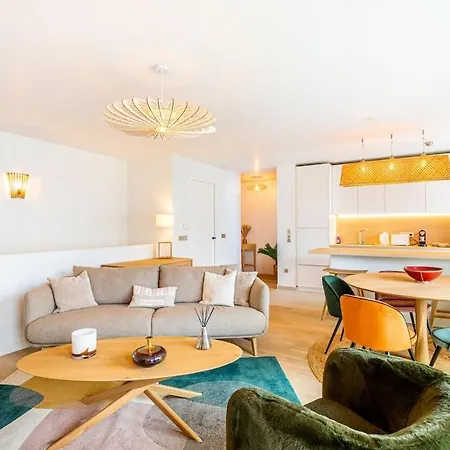 Superbe Duplex Neuf - 16 * Paris