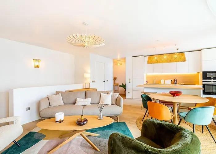 Superbe Duplex Neuf - 16 * Paris